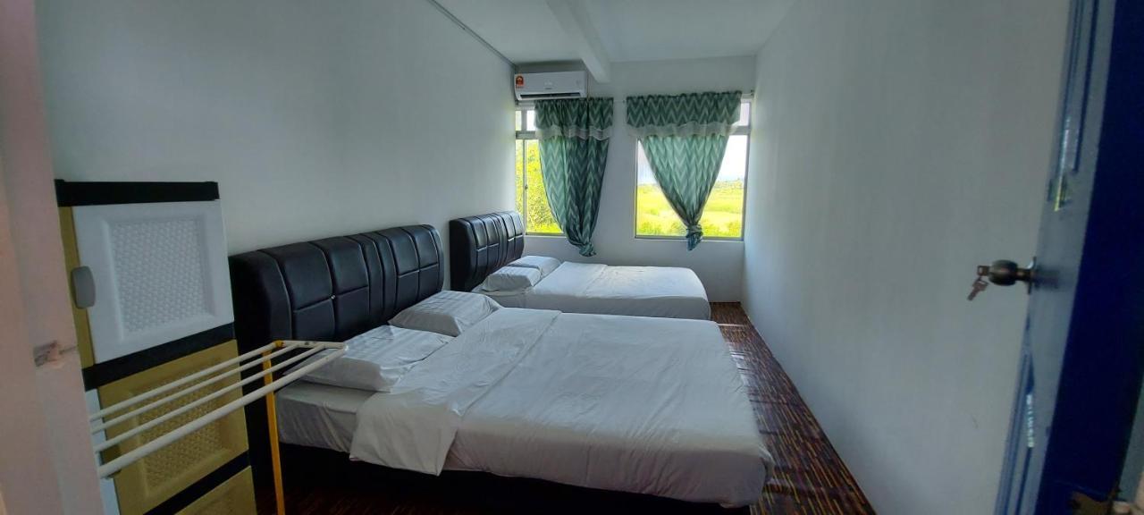 Pondok Muara Chalet Pantai Cenang  Exteriör bild