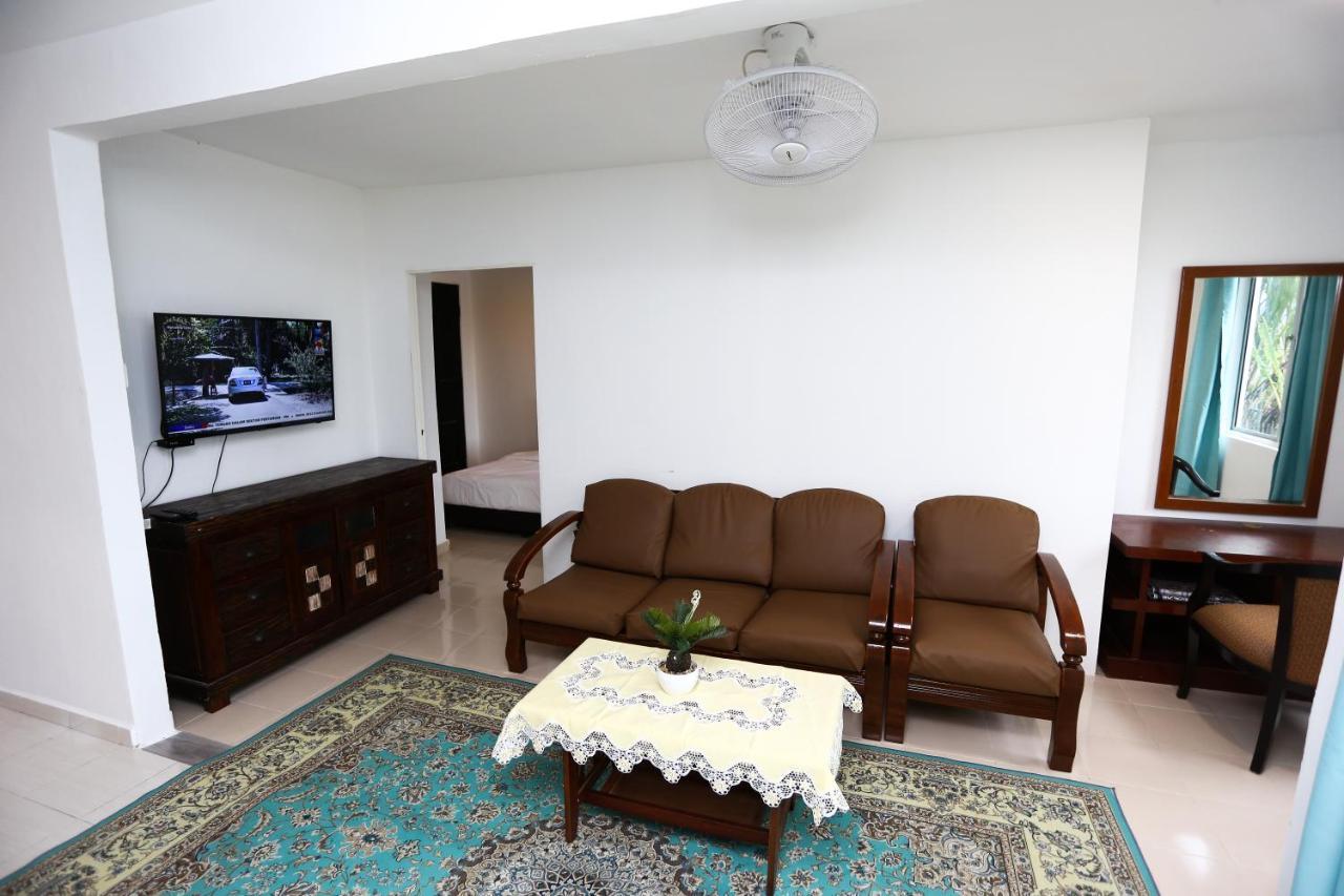 Pondok Muara Chalet Pantai Cenang  Exteriör bild